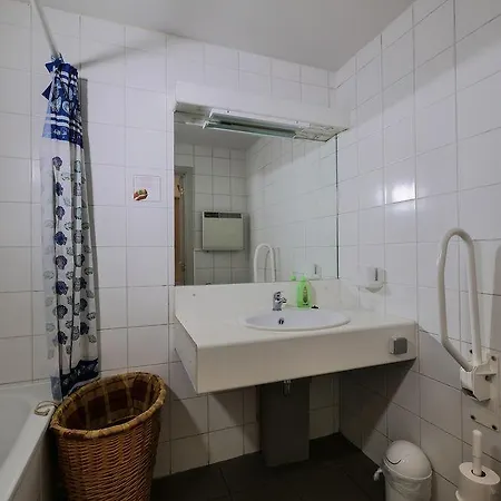 Budget Flats Apartment *
