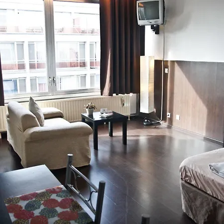 Budget Flats Apartment *